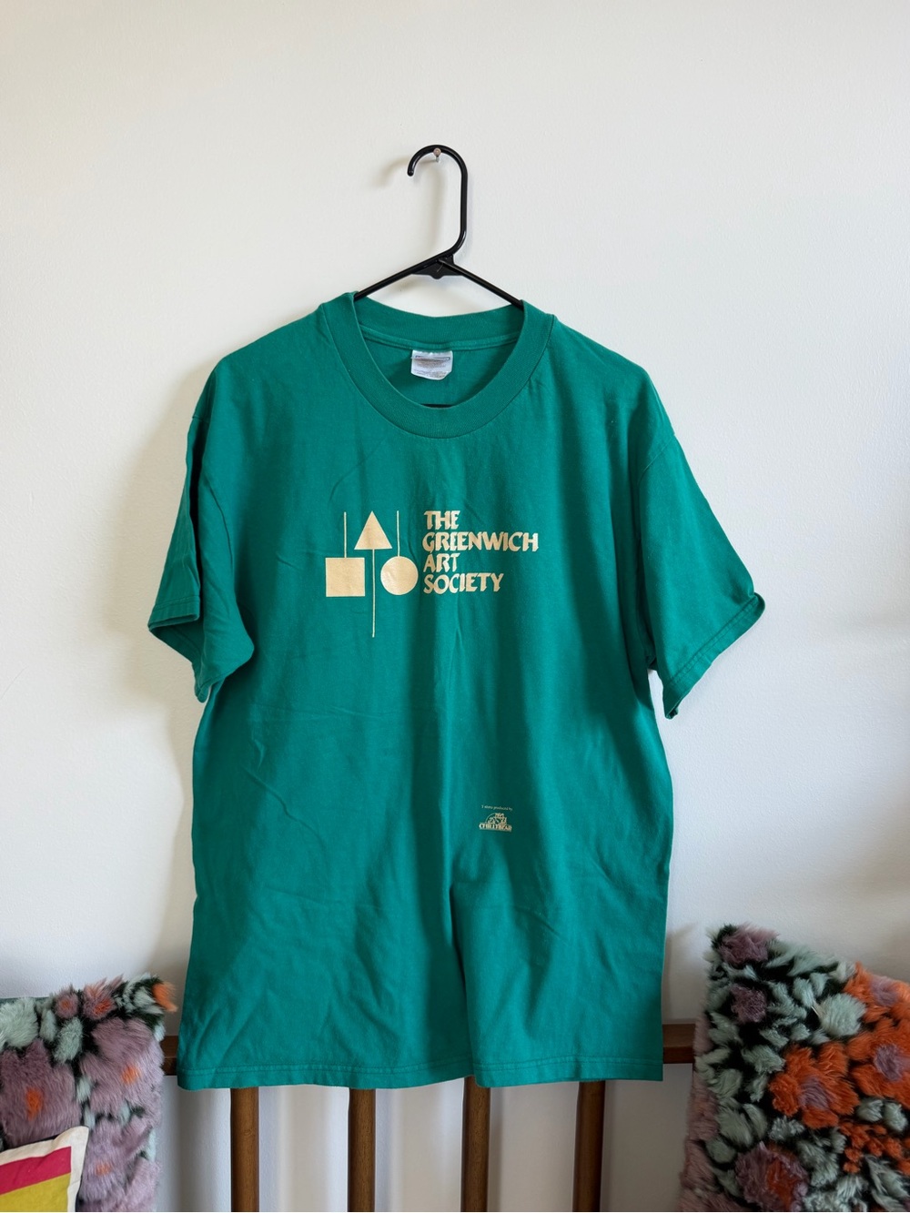 VINTAGE GREENWICH ART SOCIETY HANES BEEFY TEE